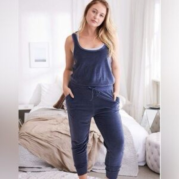 Aerie Velour Sleeveless‎ Gray Casual Jumpsuit Size Small - Picture 1 of 6